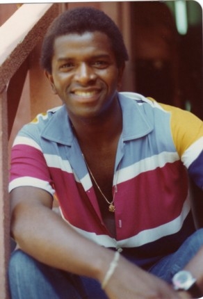 Danny Beard in 1977 : Performed with the 5th Dimension at Six Flags. Maribell visited with him.