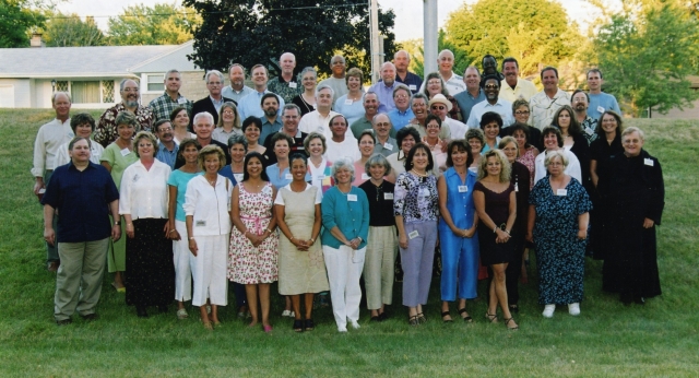 35th Class Reunion Attendees in 2004